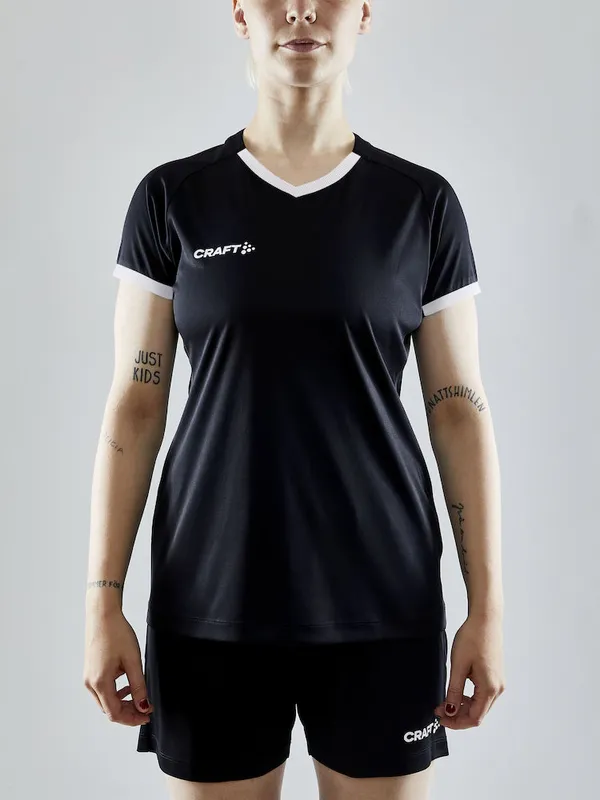 1910173-999000_Progress 2.0 Solid Jersey W_Closeup1.jpg